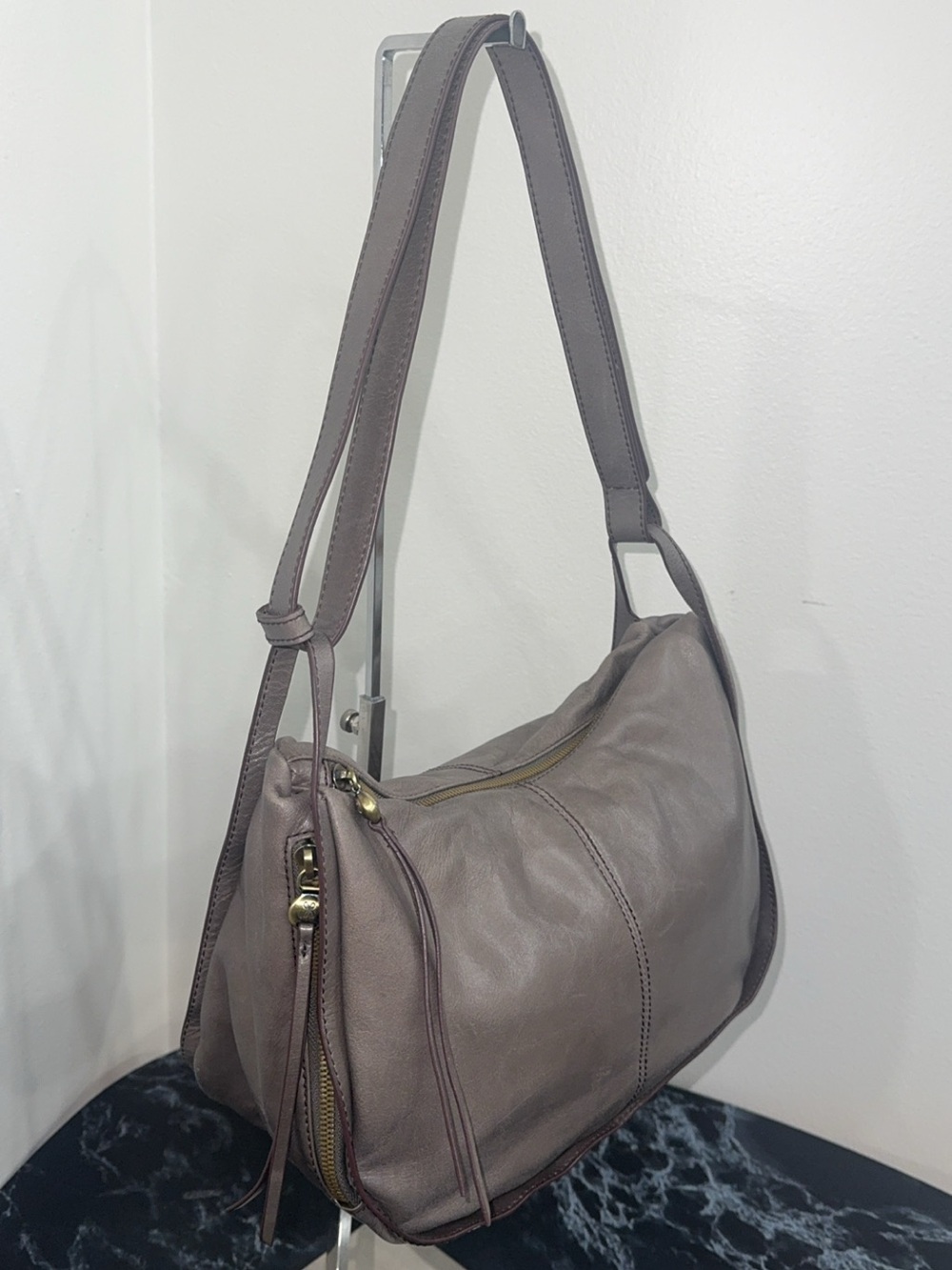 HOBO Handbag Leather Shoulder Bag Gray Medium Size AUTHENTIC - Picture 8 of 14